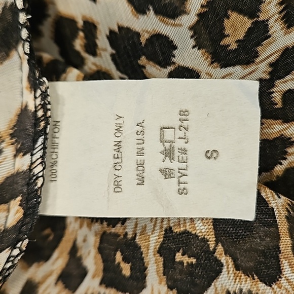 💕VERONICA M💕 Fringe Leopard Print Kimono Medium NWOT - Picture 8 of 13
